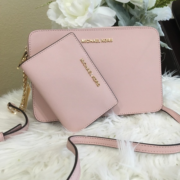 Last set✨Michael Kors Large crossbody bag & wallet - Picture 2 of 8